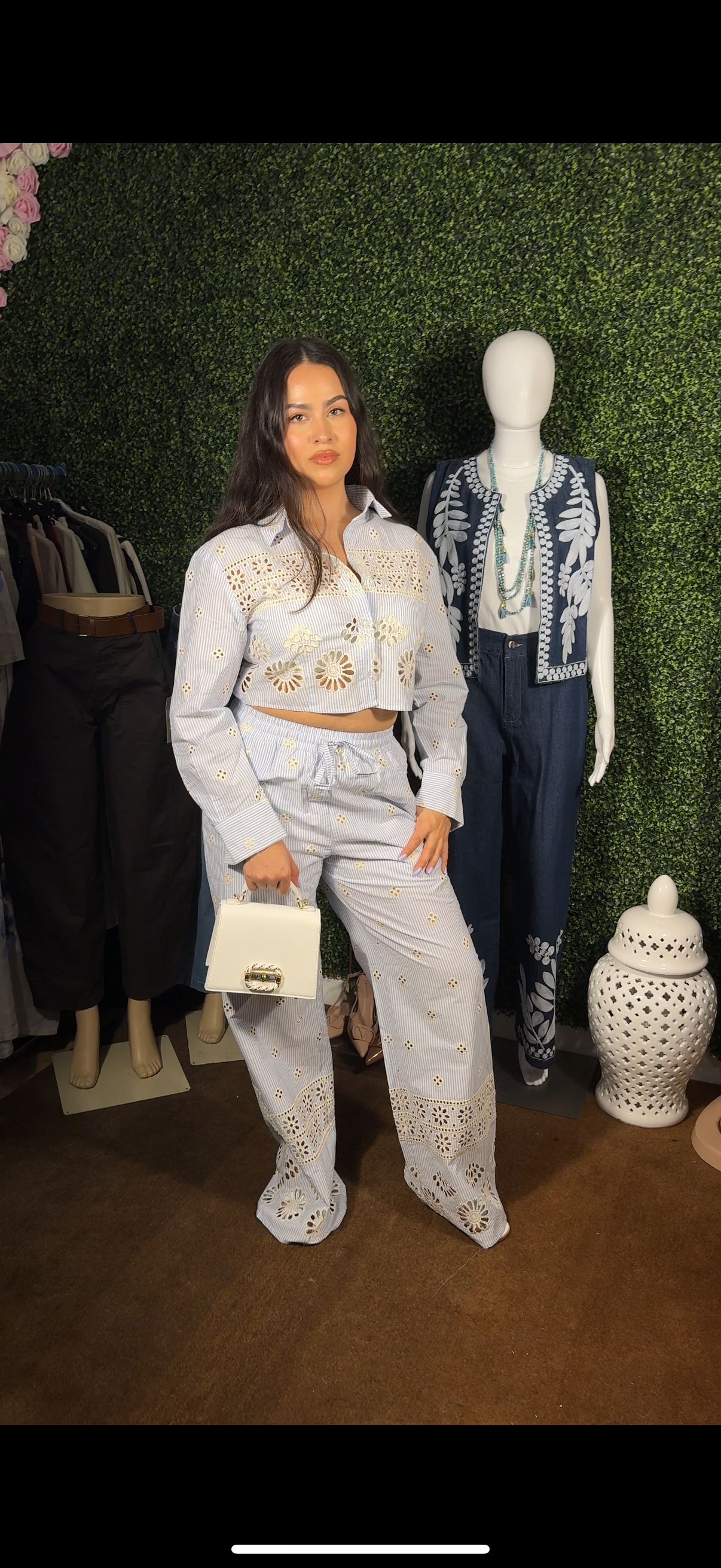 Conjunto blusa y pantalón